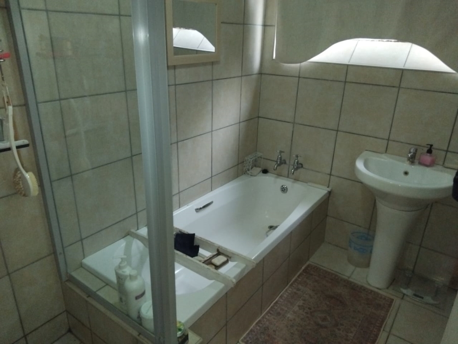 3 Bedroom Property for Sale in Wilkoppies North West